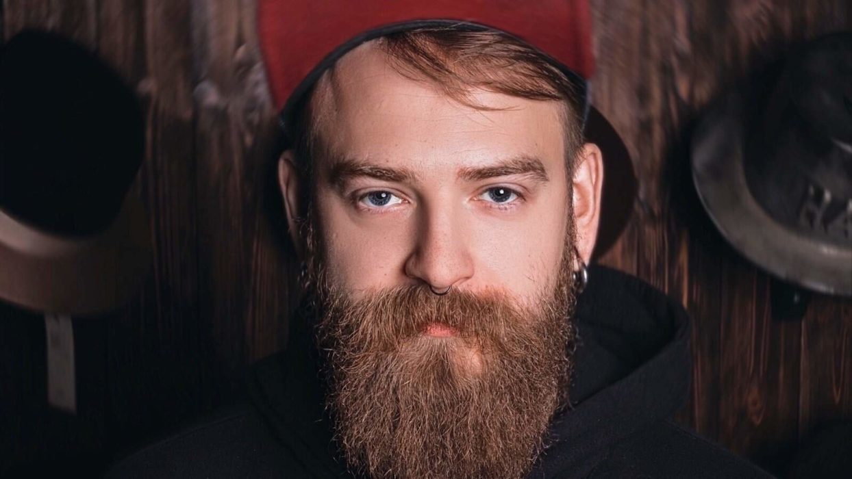 Даня Крастер